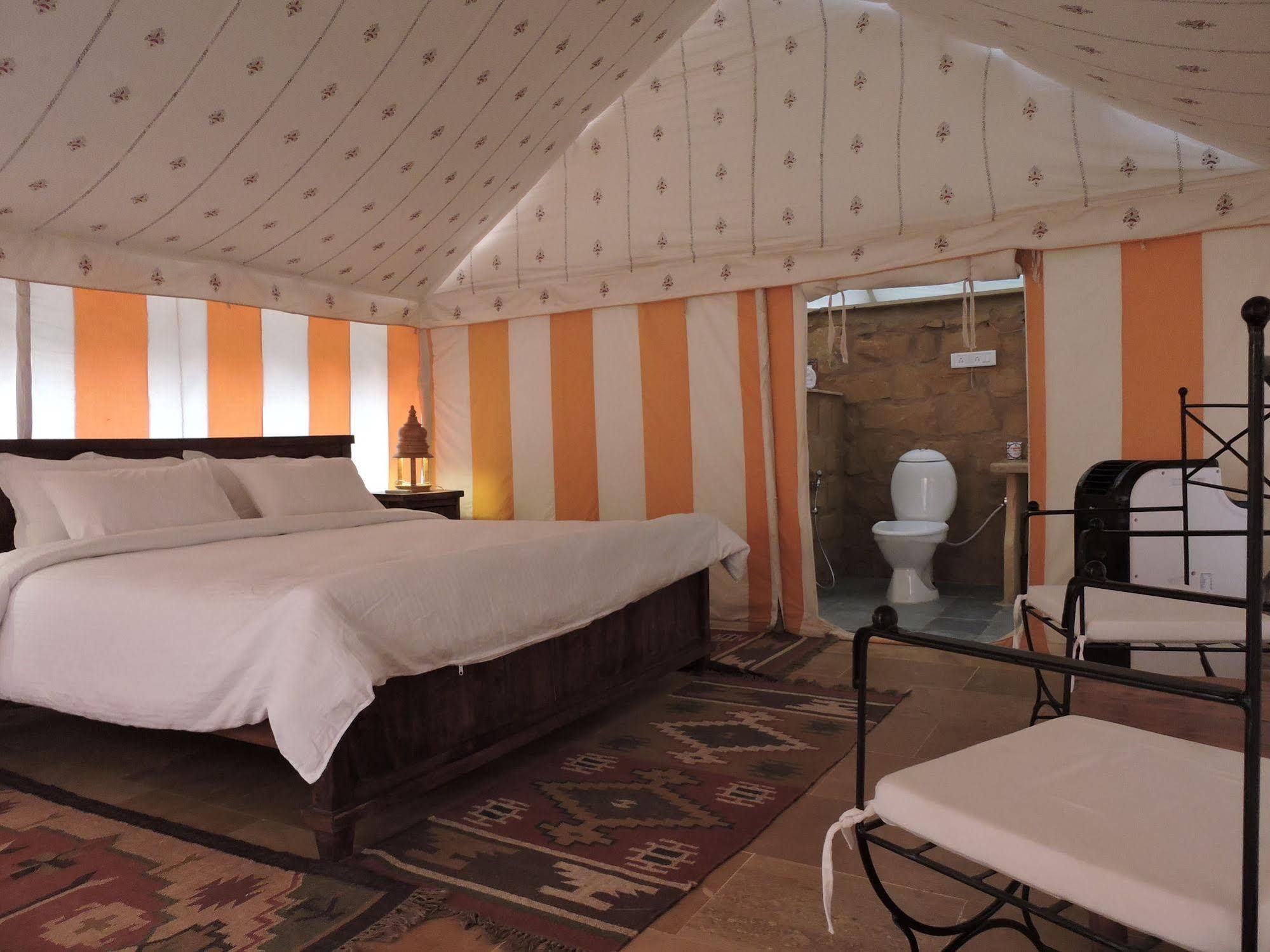 Damodra Desert Camp Jaisalmer Esterno foto